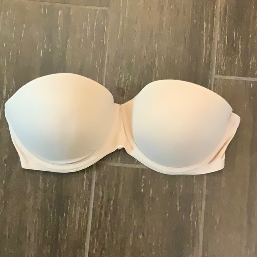 PINK Victoria's Secret 32D wear everywhere multi way push-up bra. Strapless Nude